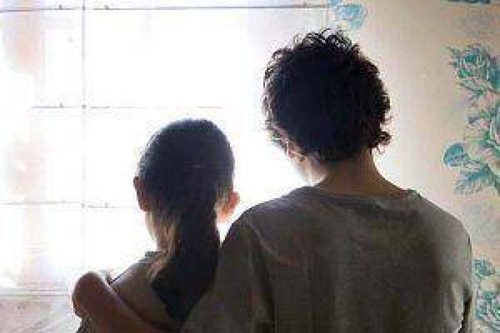 Joven embaraz� a su hermana menor y realizan aborto