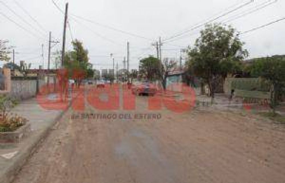 Vecinos pidieron por pavimentaci�n y un espacio verde para los chicos