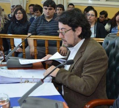 Garay advirti� que la deuda por coparticipaci�n ya super� los 100 millones de pesos