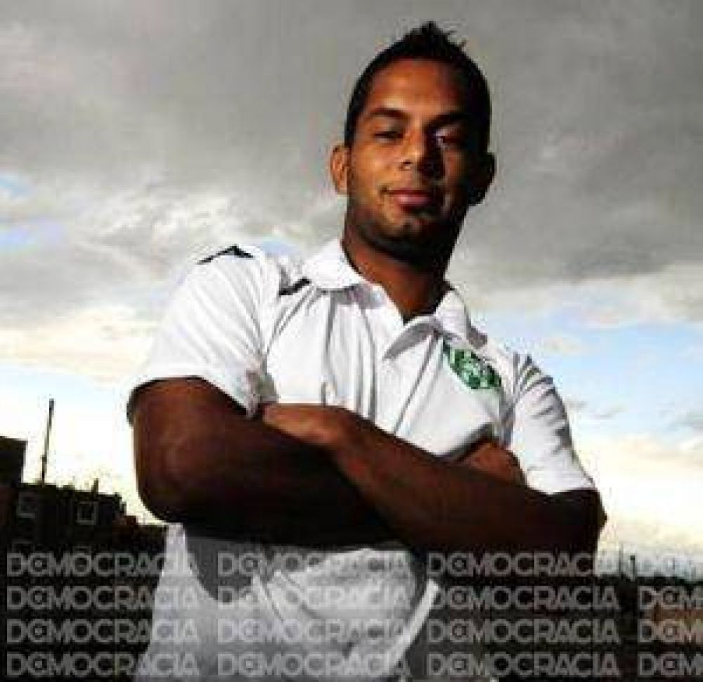 Sarmiento sum� a Mat�as Sen