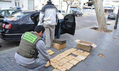 Gendarmer�a Nacional incaut� 30 kilos de marihuana en Ciudad