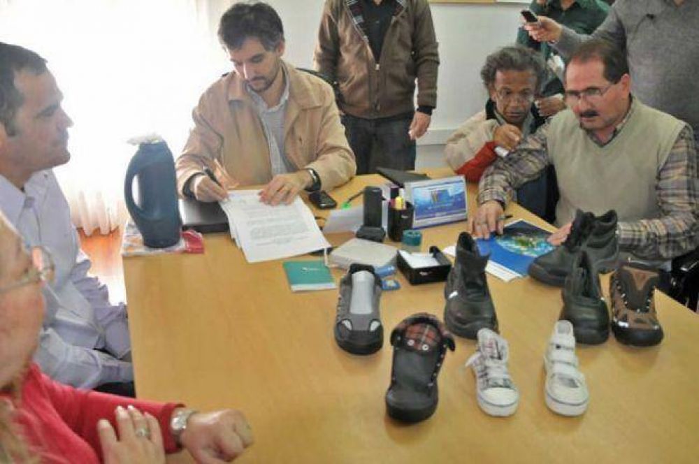 Cooperativa se instalar en el Chaco y fabricar 500 pares de calzados diarios