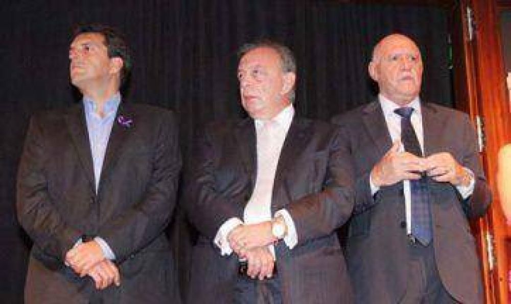 Los "intendentes eternos" de Massa