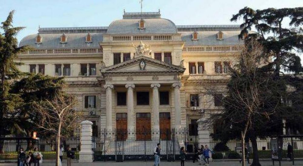 Podr�an convertir en ley el endeudamiento para obras en La Plata