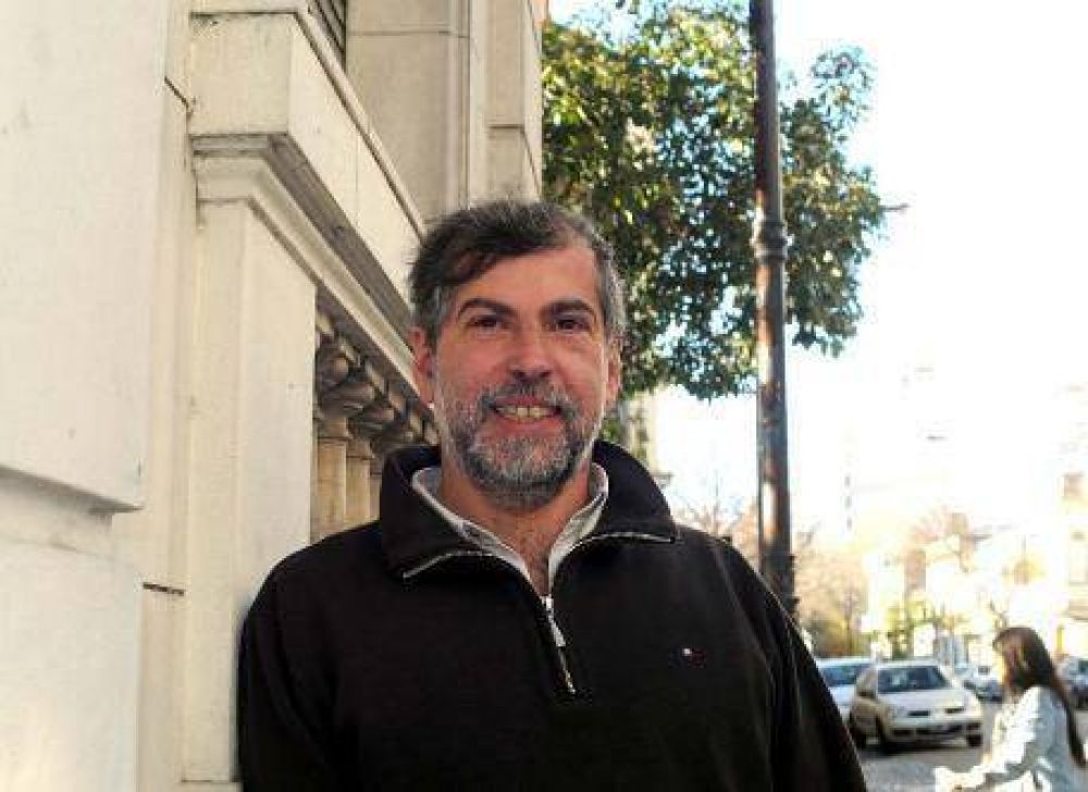 "Hay que trabajar para incluir a todos los j�venes al empleo y al estudio"