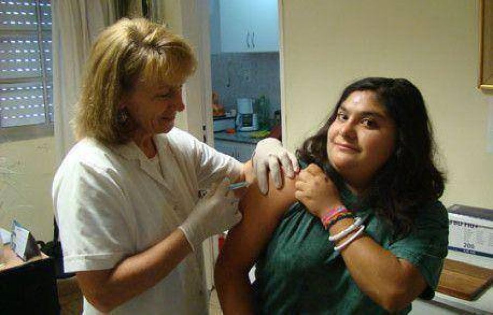 Ya no hay vacunas antigripales en farmacias pero s� en los centros de salud