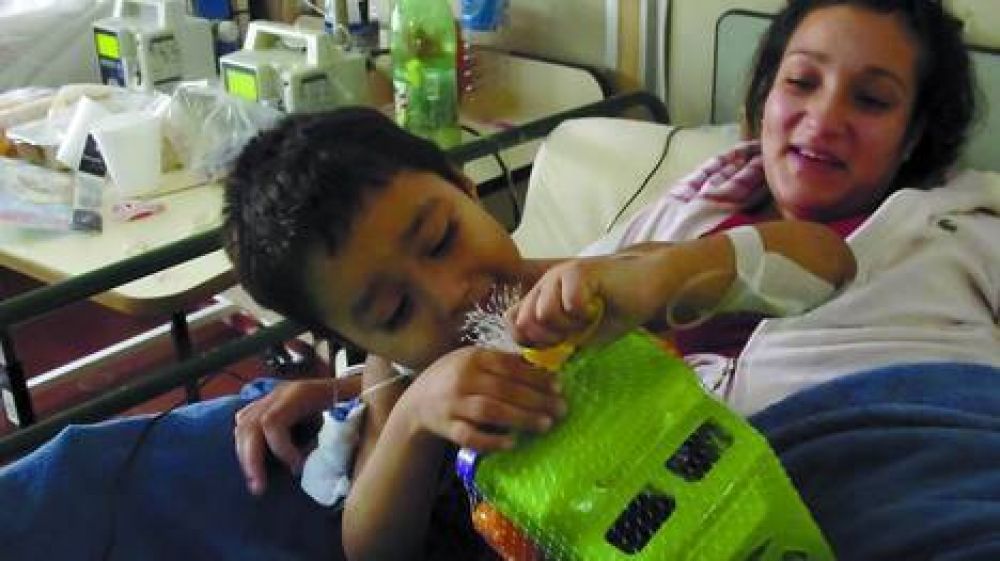 Tragedia de Castelar: a un mes, Luca sigue peleando en el hospital