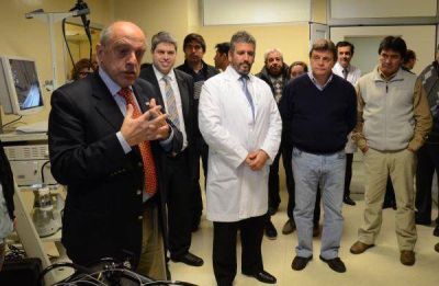 El CEMA recibi� equipos de alta definici�n para realizar endoscop�as