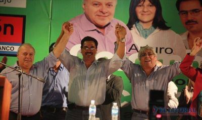 Moyano: �Primero est� Corrientes, por eso todo mi apoyo a estos candidatos�