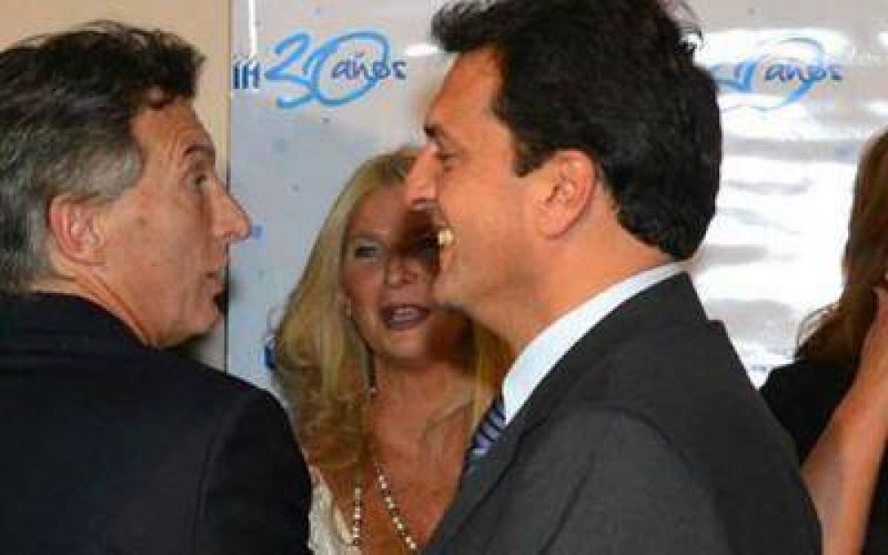 Desde el kirchnerismo afirman que Massa ser� candidato a Gobernador por el PRO en 2015