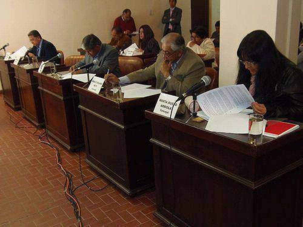 Prorrogaron llamado a licitaci�n p�blica del transporte urbano