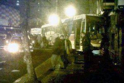 Choque de colectivos en Once dej� al menos 9 personas heridas
