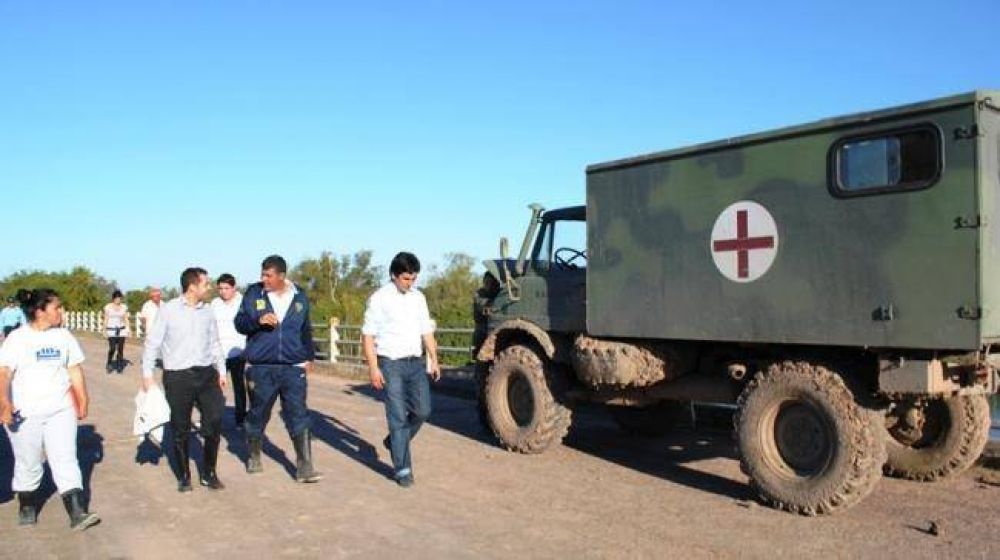 Si bien el r�o baj�, continuar�n las tareas de contenci�n en zonas de emergencia