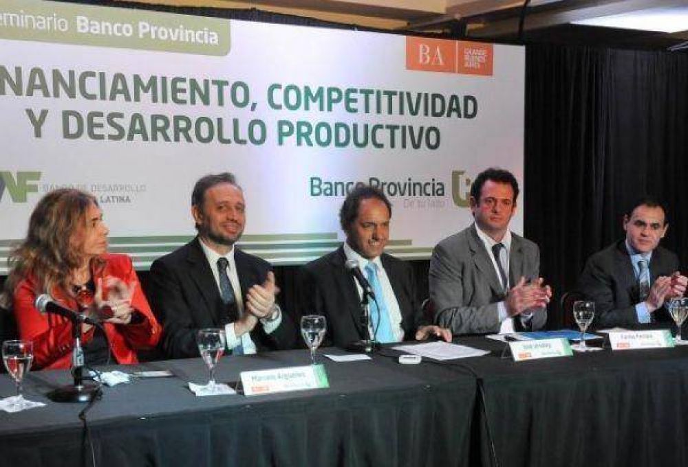 Scioli destac� al �sector financiero� en un seminario en Vicente L�pez