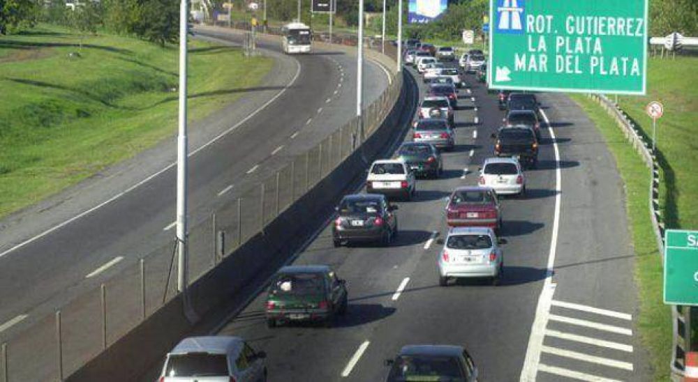 Critican �estatizaci�n� de la AU Buenos Aires - La Plata y piden a Scioli preocuparse por �su� red vial
