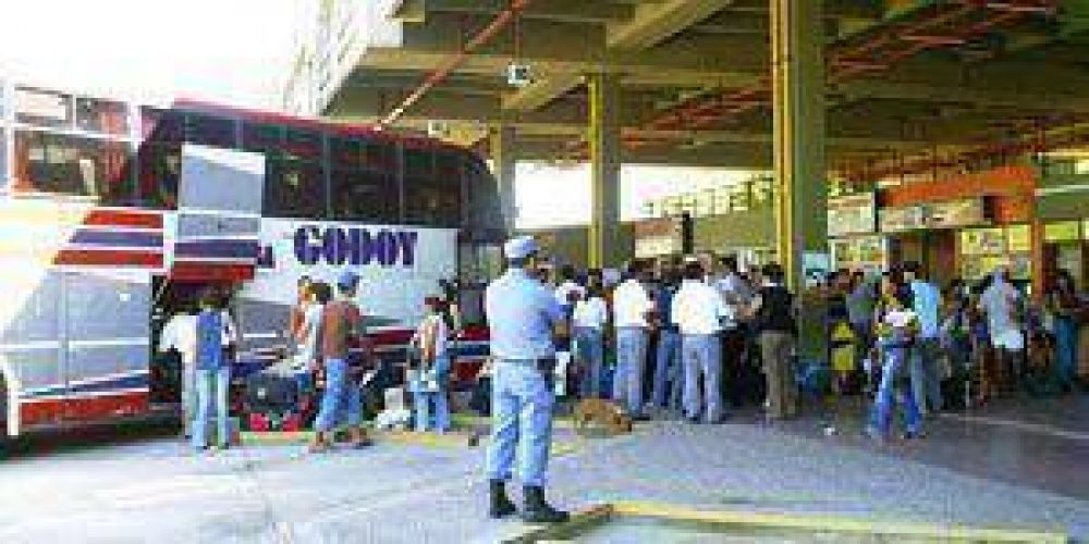 Inicio del receso invernal con gran movimiento en la Terminal