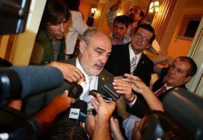 El Gobierno anunci� un aumento de 400 pesos desde agosto hasta diciembre
