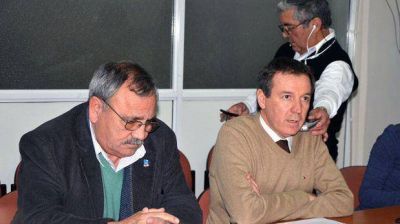 Tres empresas se presentaron a la licitaci�n para construir muros