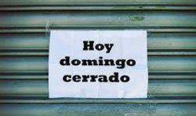 Buscan que la totalidad de los comercios no abra los domingos