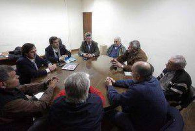 El nuevo dise�o de los taxis marplatenses ser� acordado entre el Municipio y los gremios