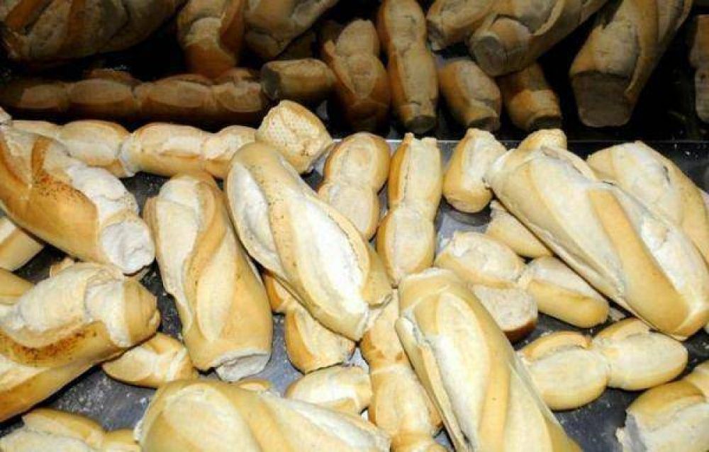 Los supermercados de la provincia adherir�n al acuerdo del pan a diez pesos
