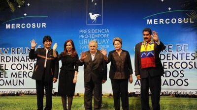 Para Mujica, hay progresistas cuyo ��rgano m�s sensible sigue siendo el bolsillo�