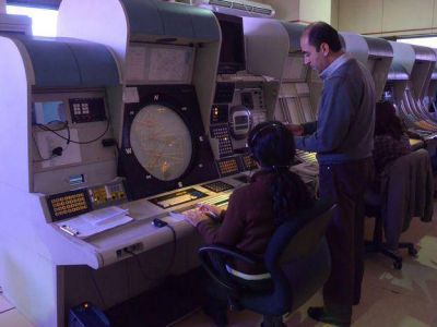 Expertos italianos est�n sorprendidos porque todav�a funciona el radar del aeropuerto El Plumerillo