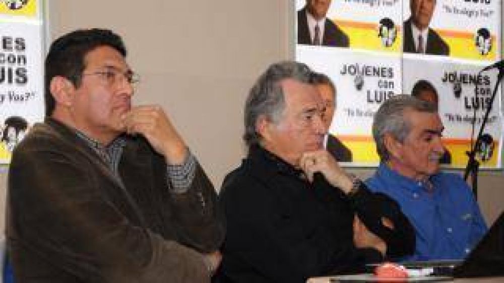 �Catamarca hoy no es nada, ni tur�stica, ni minera, ni productiva, ni ganadera�