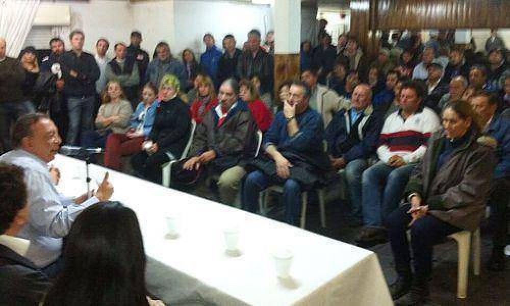 Se puso en marcha formalmente la campa�a con vistas a las primarias
