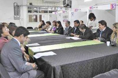 Realizan reuni�n del Consejo Provincial de Discapacidad