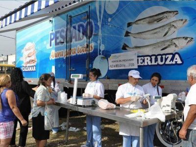 El lunes llega a Mendoza el programa �Pescado para Todos�