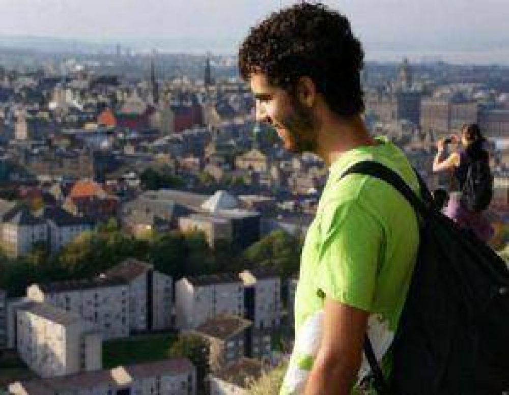 El veintea�ero trotamundos que estudia F�sica en Madrid