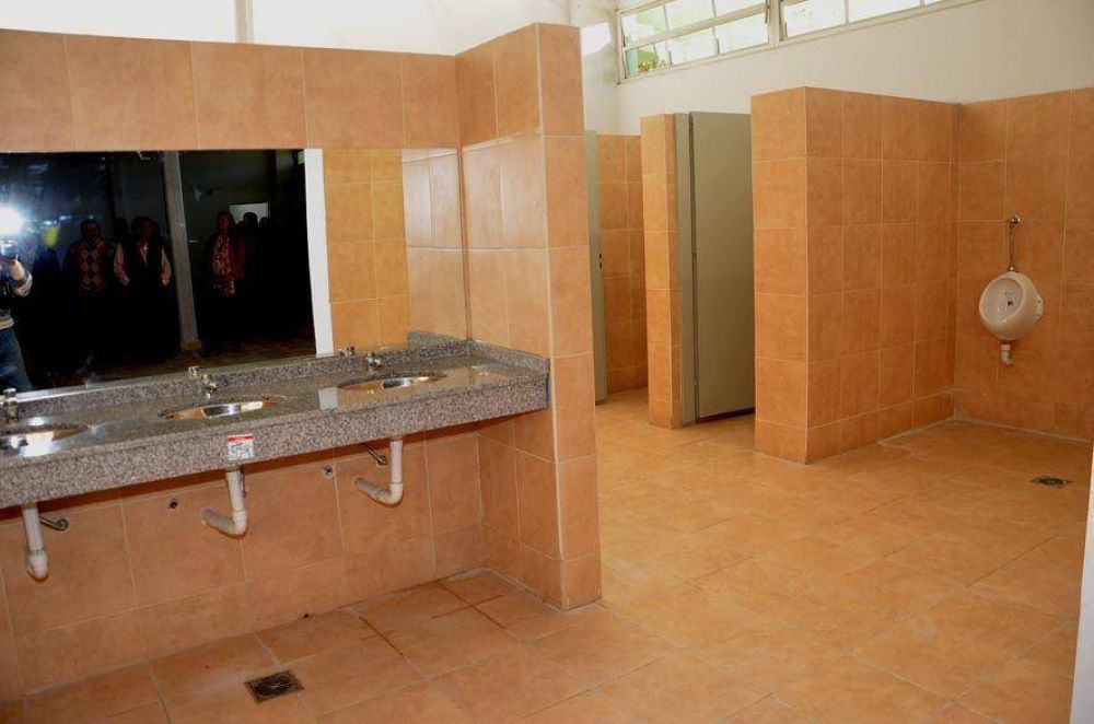 Bosetti destac� la inversi�n en infraestructura en el Estadio de Vargas