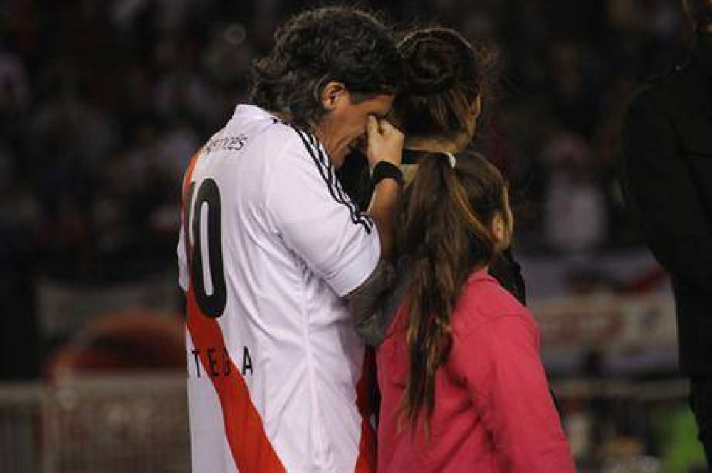 Ariel Ortega se despidi con lgrimas y emocin: "Gracias a Dios por hacerme de River"