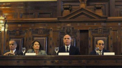 La Provincia demand� a la Naci�n por el 15% de la coparticipaci�n
