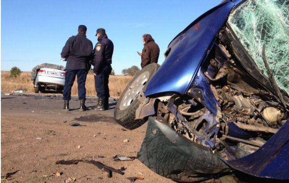 Tres adultos y un nene murieron en la ruta 60 de C�rdoba
