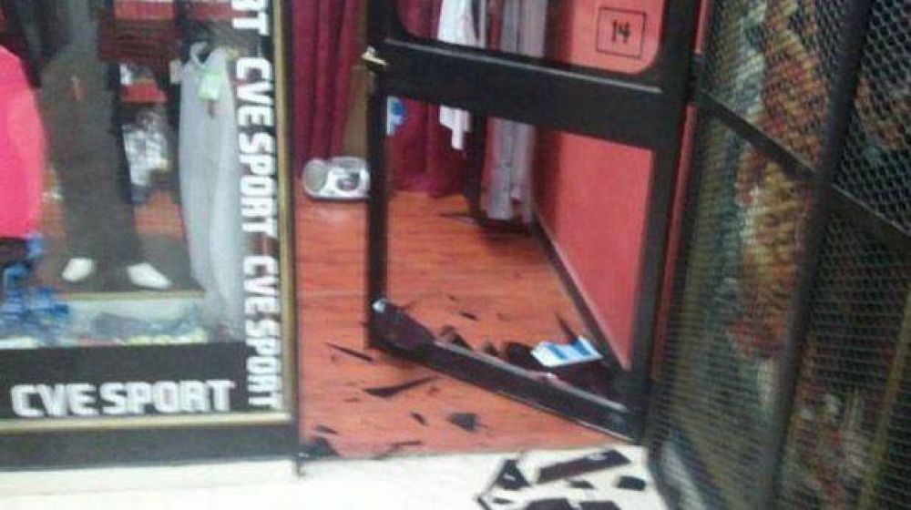 Roban en otro local de la Galer�a San Mart�n cuando permanec�a cerrada
