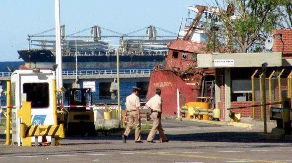 El muelle Storni de Puerto Madryn tendr planta naval de combustible