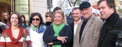 Encuesta: Pino Solanas ser�a el candidato de UNEN