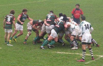 Torazo en rodeo ajeno