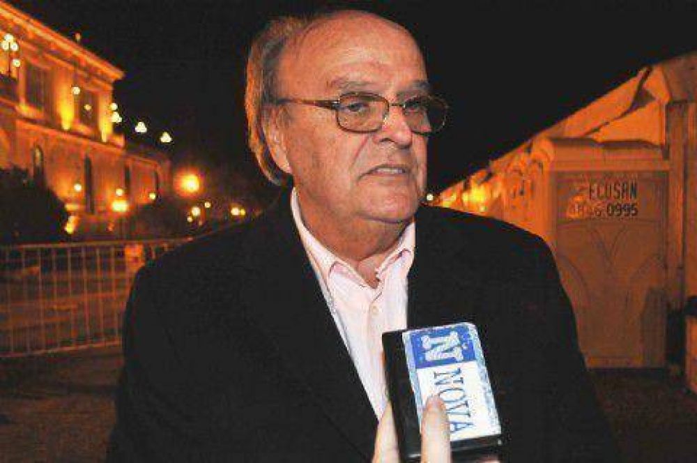 De Mendiguren apunt� duro contra Moreno y lo responsabiliz� por la desaceleraci�n de la econom�a