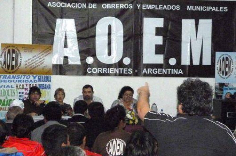 Entre reclamos salariales, la Aoem dirime sus diferencias
