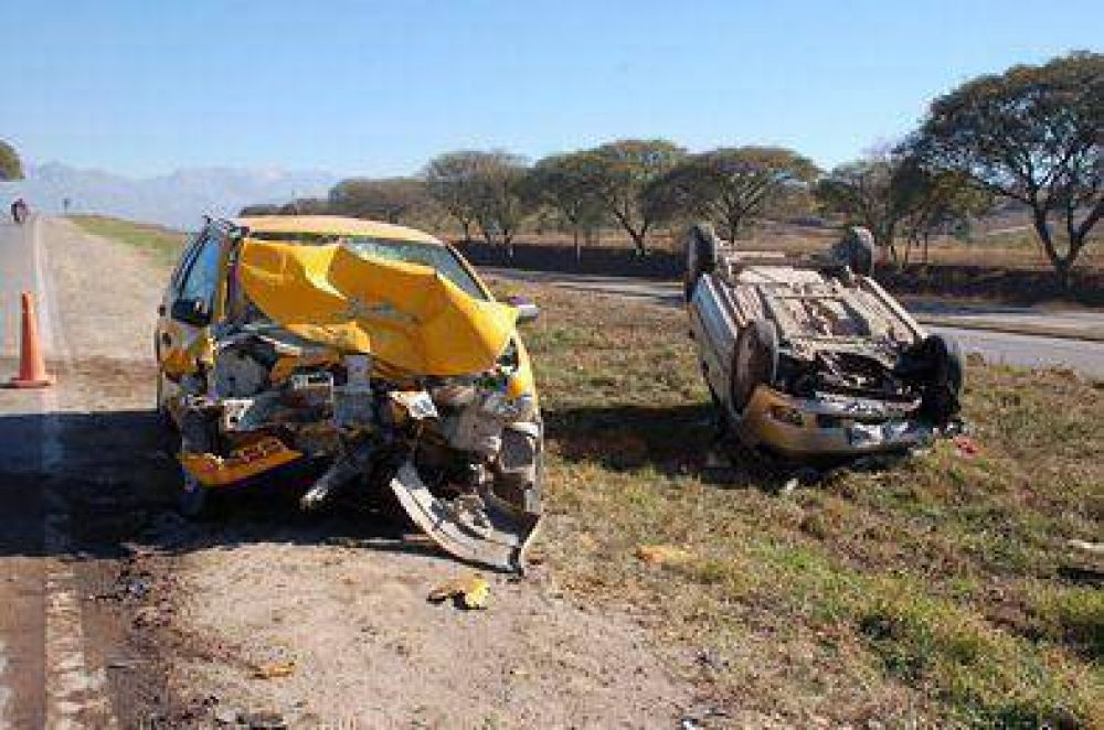 Dirigente de los taxistas sufri� accidente en la ruta