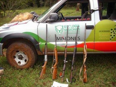 Patrulla ambiental de Ecolog�a detuvo a un cazador en el Parque Urugua-�