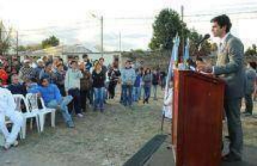 Con la inauguraci�n de dos pozos mejorar� el servicio de agua potable en barrio San Jos�
