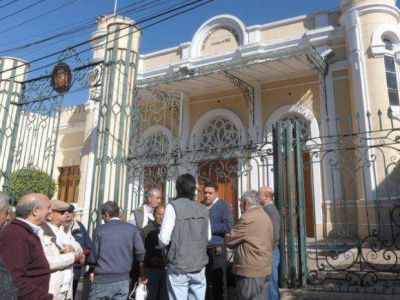 Denuncias y protestas en la Espa�ola