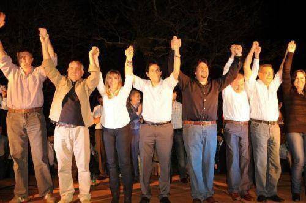 Closs: �La humildad debe ser nuestra bandera y la militancia nuestra principal arma�