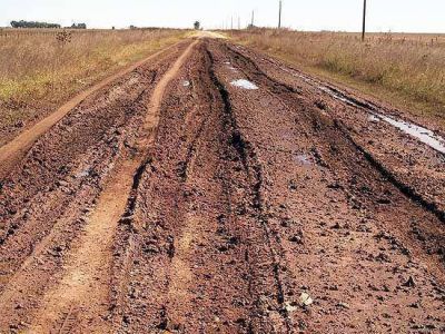 Piden sanciones por la rotura de un camino rural