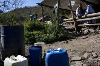 En Choromoro y los pueblos vecinos no hay m�s opci�n que beber agua contaminada