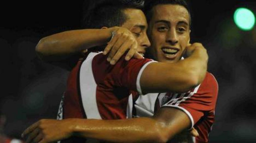 "La gente es mala con Funes Mori, no saben nada de f�tbol"
